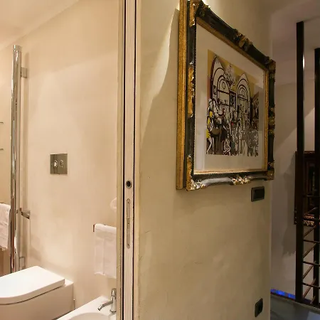 Piazza Venezia Luxury Design Apartment *
