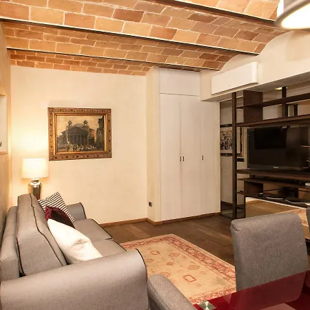 Piazza Venezia Luxury Design Rome