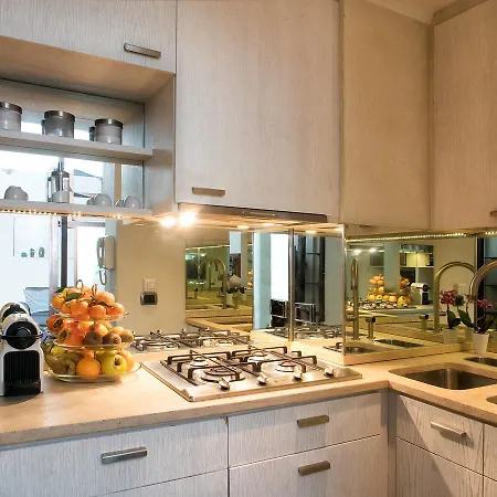 Apartment Piazza Venezia Luxury Design *
